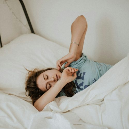 3 tipy pro kvalitnější spánek: Vstávejte každé ráno dobře odpočatí